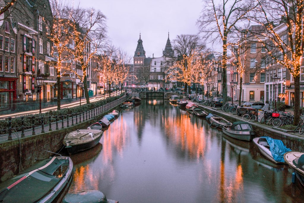 Spiegelgracht in Amsterdam in the evening