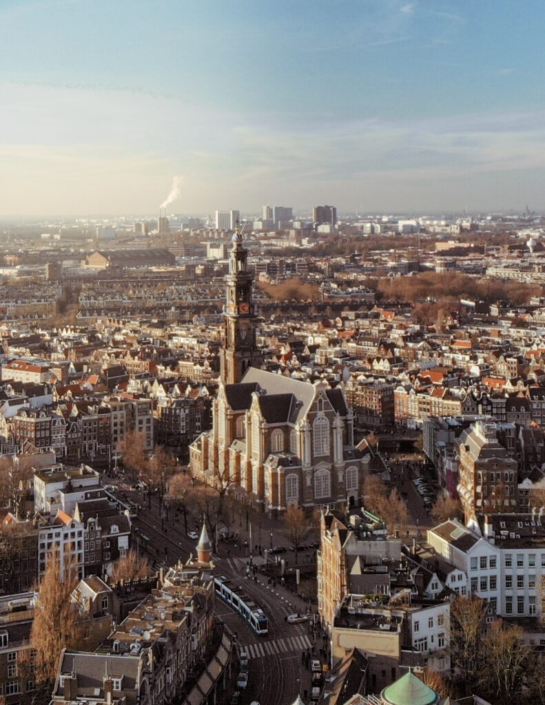 westerkerk en westerkerktoren in Amsterdam