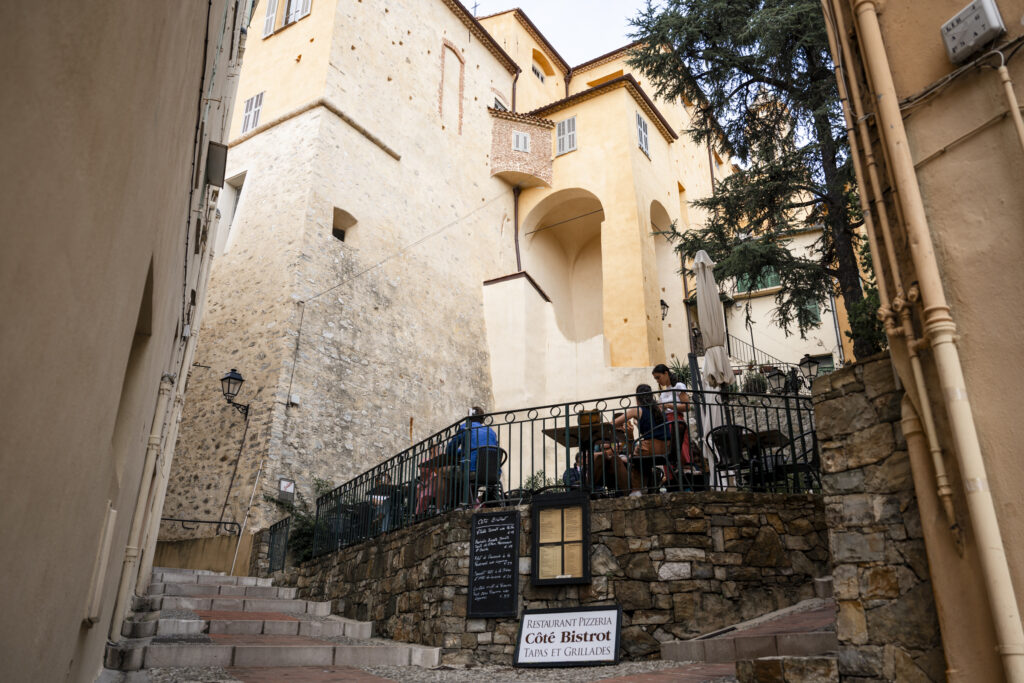 terrace of Côte Bistrot Menton