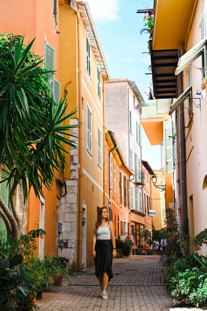 colorful street villefranche sur mer